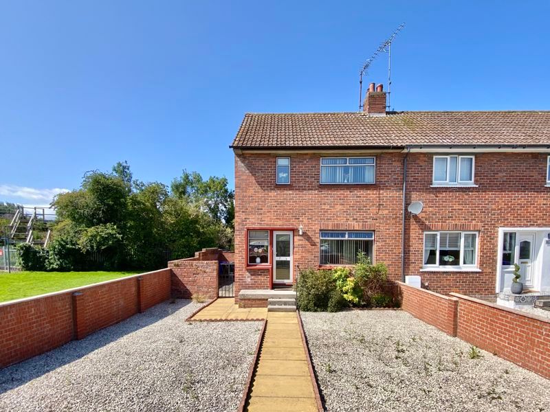 2 bed end terrace house for sale in Fenwickland Avenue, Ayr KA7, £