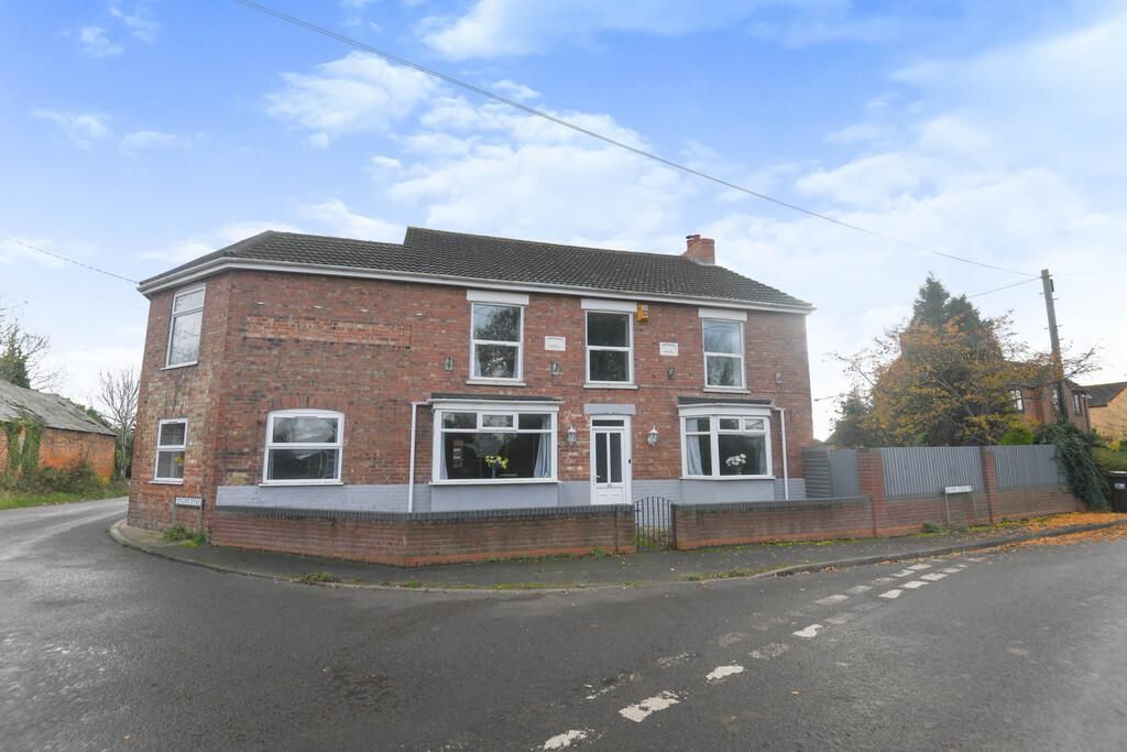 4 bed detached house for sale in Main Street, Gedney Dyke, Spalding