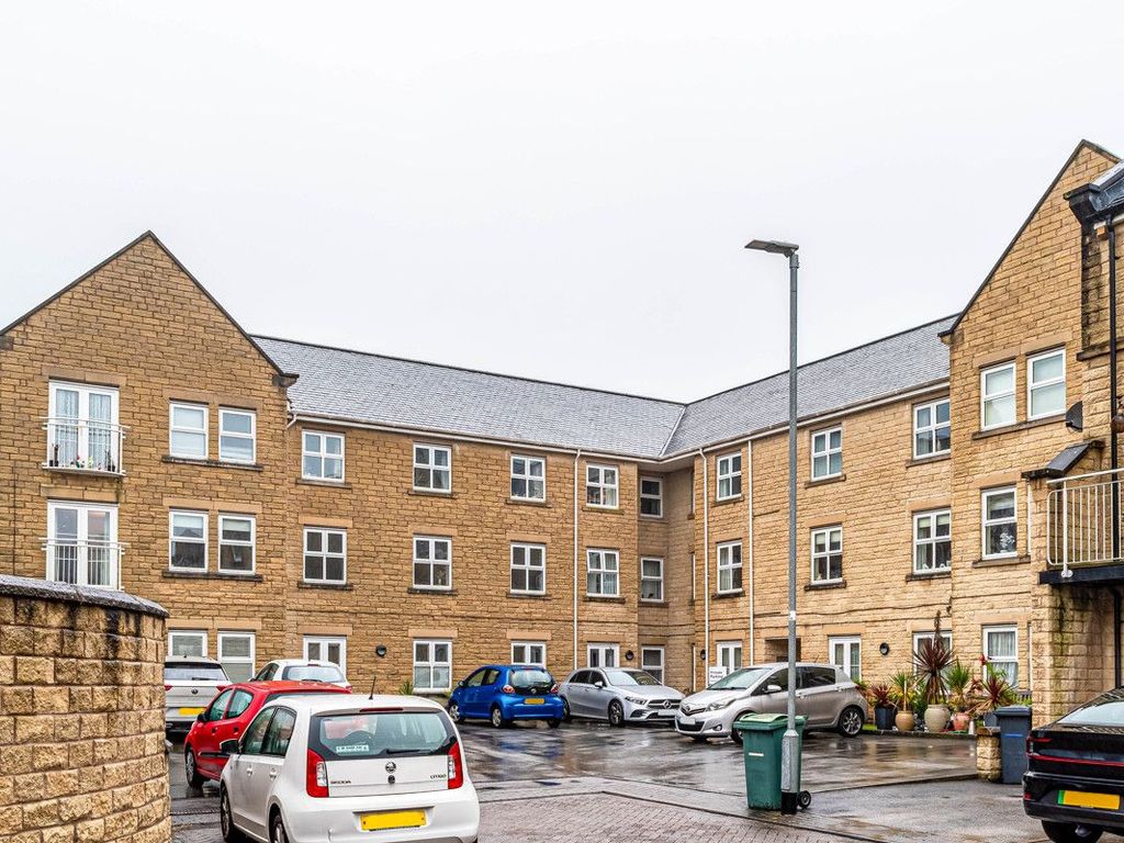 1 bed flat for sale in Flat 33, Gomersall House, Cavendish Approach
