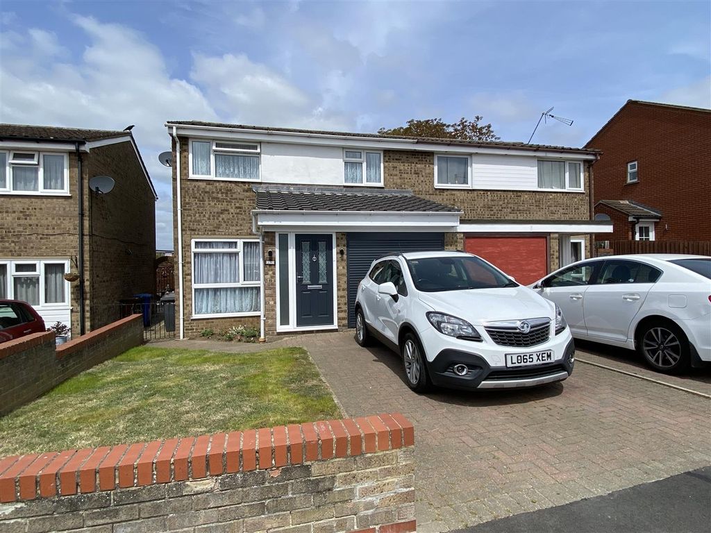 3 bed semidetached house for sale in Sheldrake Drive, Ipswich IP2 Zoopla