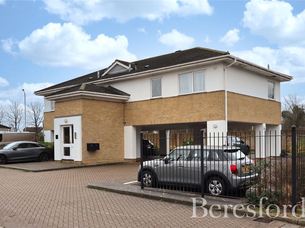 1 bed flat for sale in Grange Court, Wood Street CM2 Zoopla