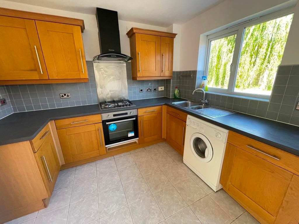 3 bed detached house to rent in Morris Close, Leicester LE3 Zoopla