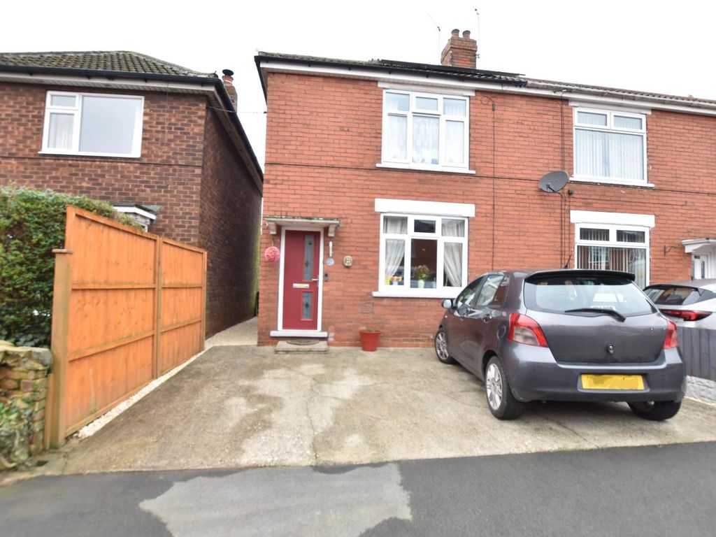 2 bed semidetached house for sale in Bottesford Avenue, Scunthorpe, Lincolnshire DN16, £130,000