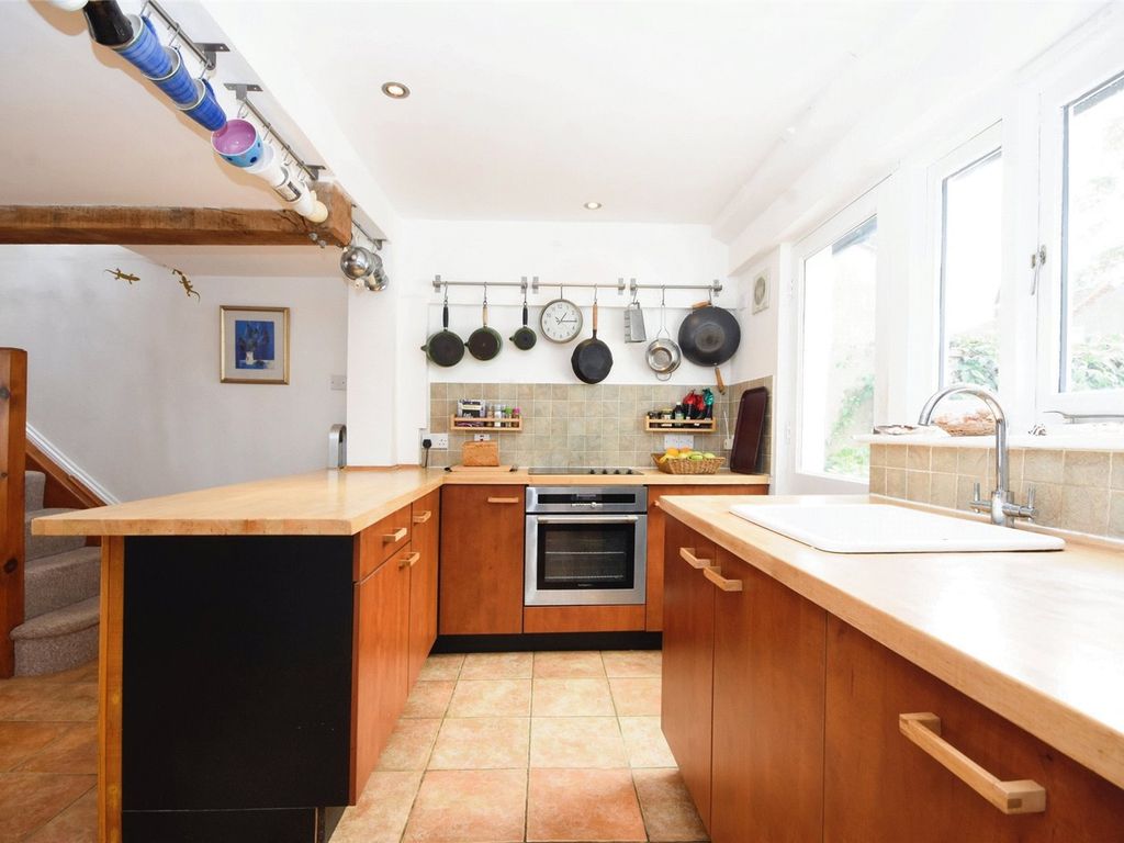 3 bed detached house for sale in High Street, Tollesbury, Maldon, Essex CM9, £290,000 Zoopla