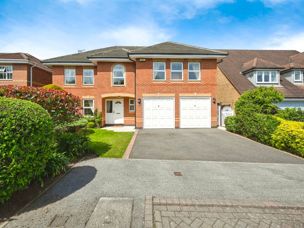 6 bed detached house for sale in Haddon Road, Mansfield