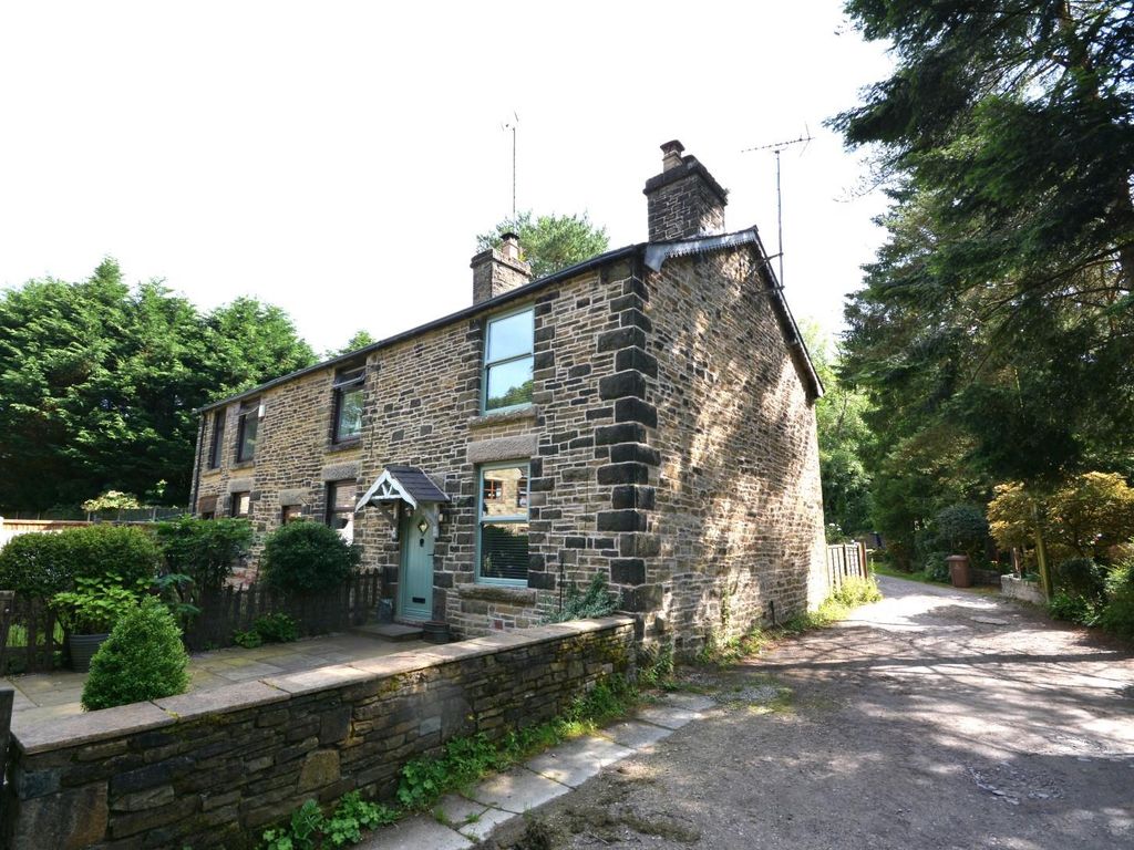 2 bed end terrace house for sale in Vale Street, Turton, Bolton BL7, £