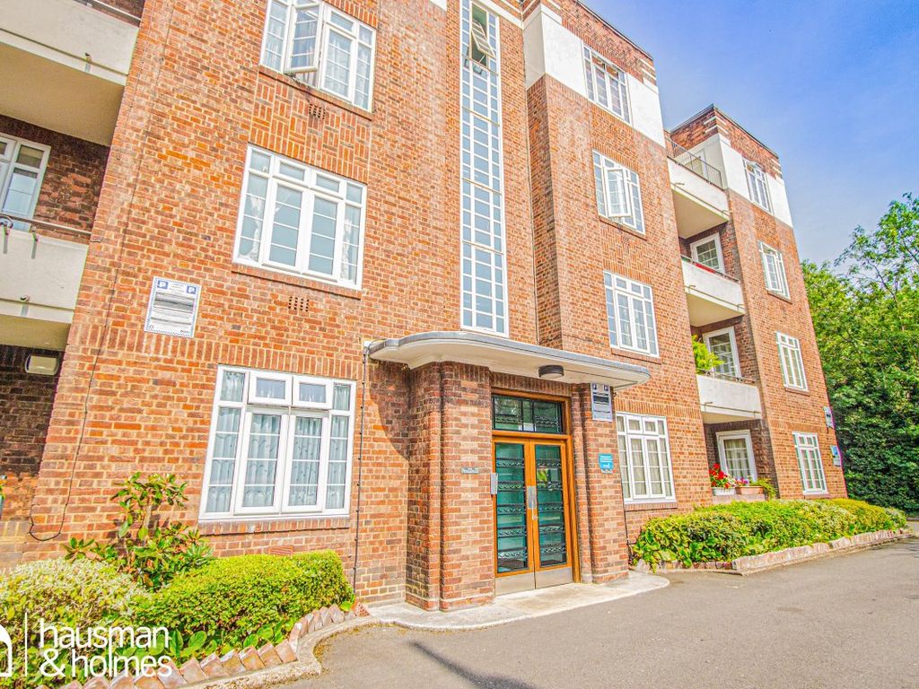 3 bed flat to rent in North Circular Road, London NW11 Zoopla