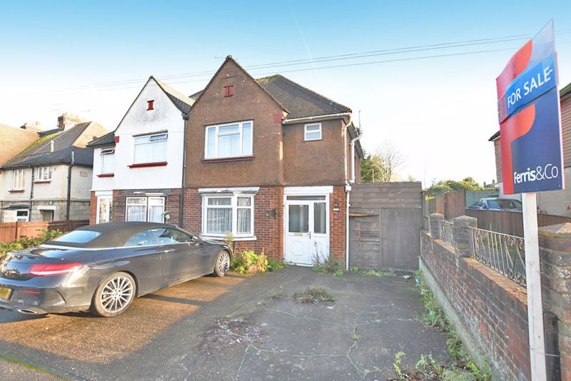 3 bed semidetached house for sale in South Park Road, Maidstone ME15