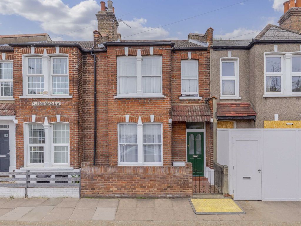 2 bed terraced house for sale in Alston Road, London SW17 Zoopla