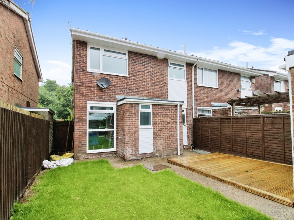 4 bed semidetached house for sale in Waun Fach, Pentwyn, Cardiff CF23