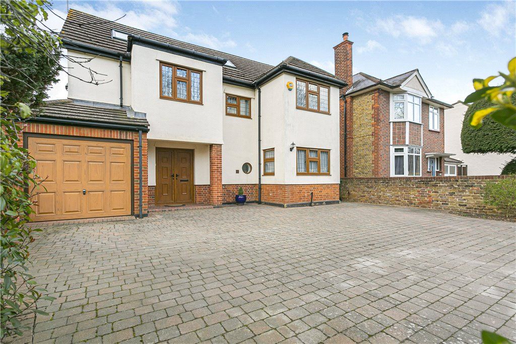 5 bed detached house for sale in Ashford Road, StainesUponThames