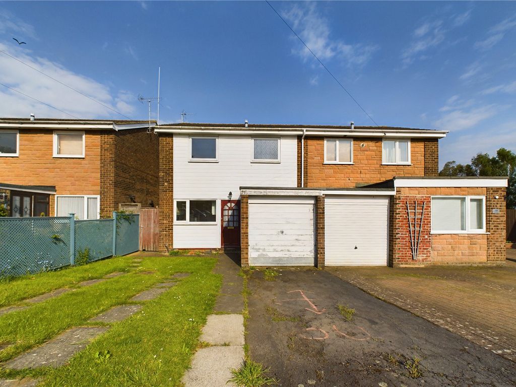 3 bed semidetached house for sale in St. Johns Close, Needingworth, St