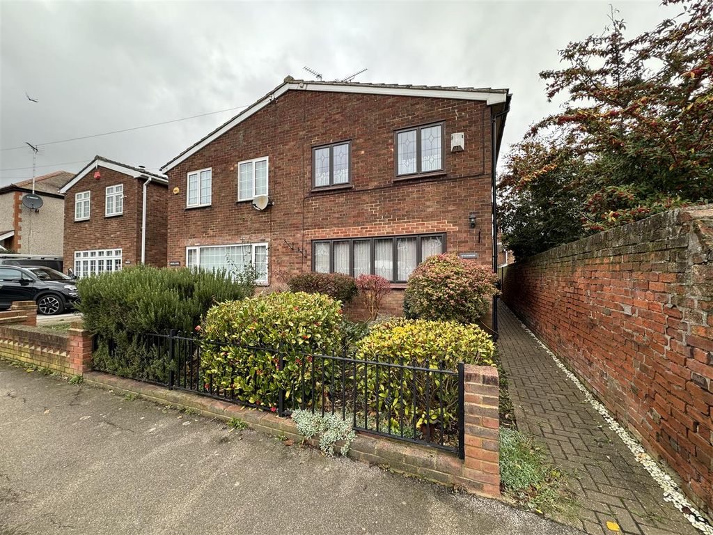 3 bed semidetached house for sale in High Road, Fobbing, StanfordLeHope SS17, £400,000 Zoopla