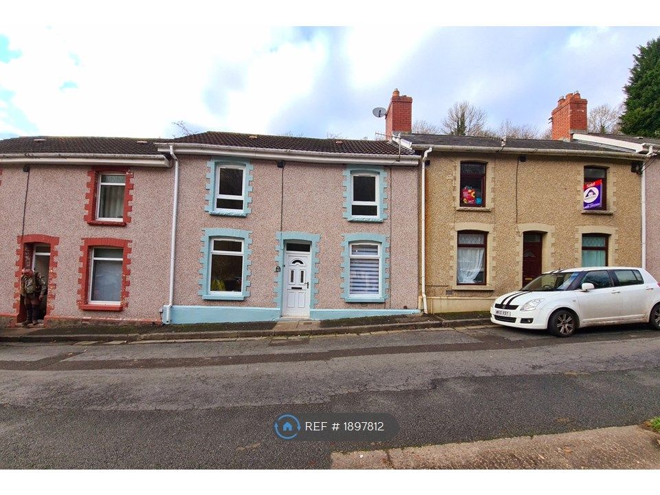 3 bed terraced house to rent in Hafodarthen Road, Llanhilleth
