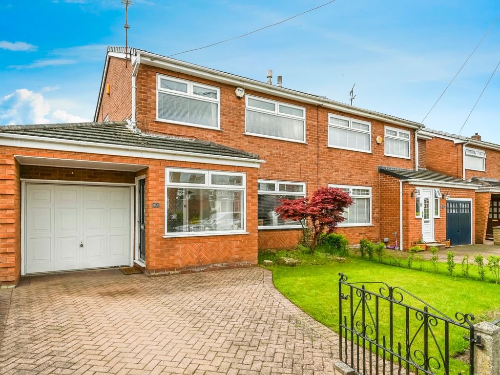 3 bed semidetached house for sale in Calder Drive, Maghull, Liverpool