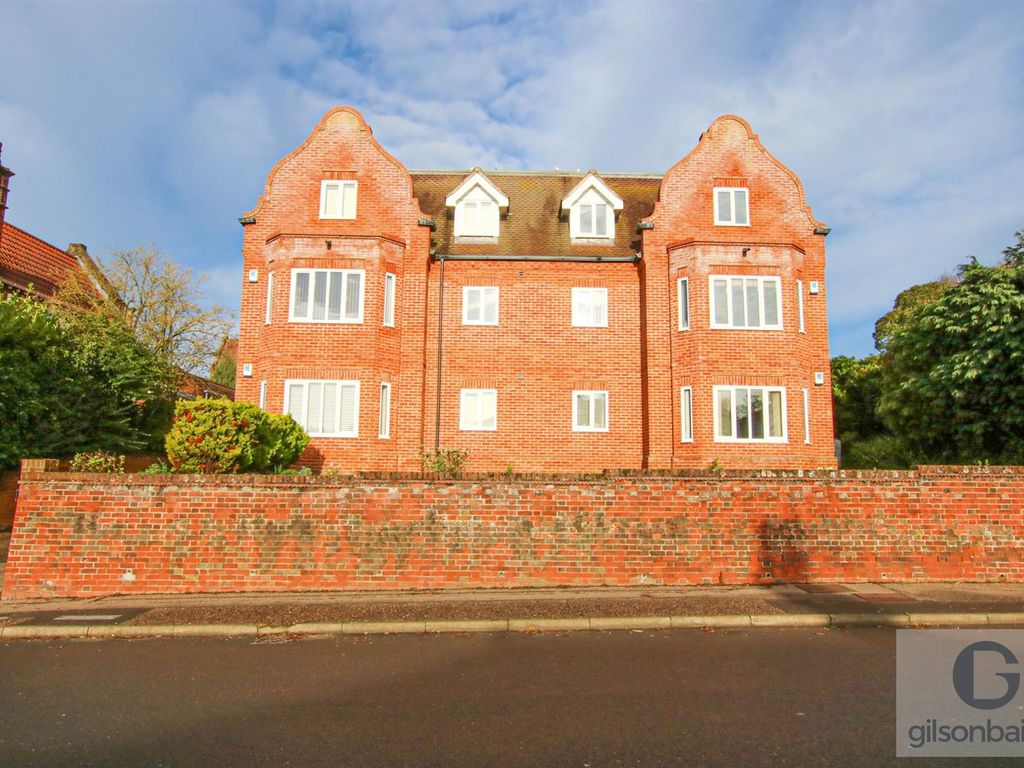 2 bed flat for sale in Yarmouth Road, Thorpe St. Andrew, Norwich NR7