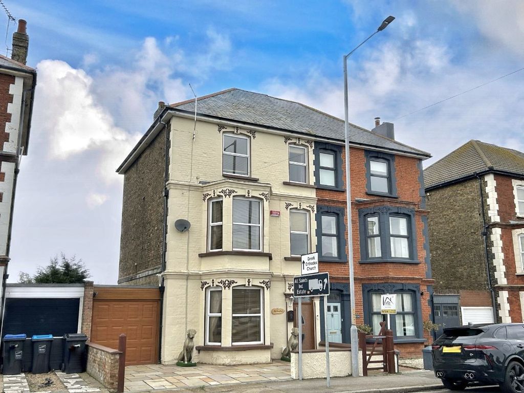 6 bed semidetached house for sale in Canterbury Road, Margate CT9, £