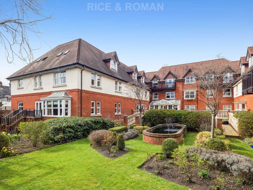 1 bed flat for sale in The Ambassador, Sunningdale SL5, £180,000 Zoopla