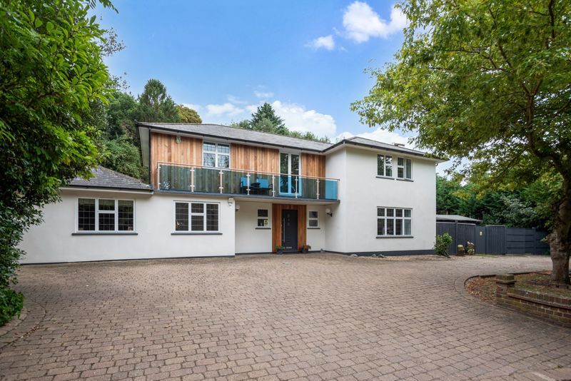 4 bed detached house for sale in Church Field, Wilmington, Dartford DA2