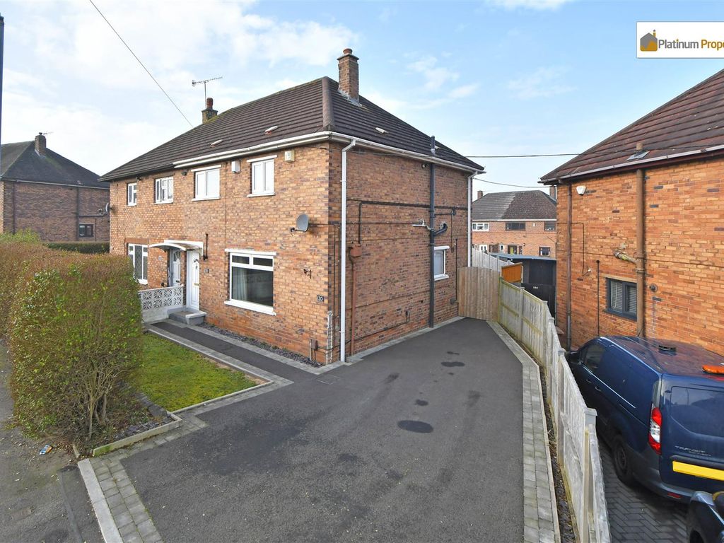 3 bed semidetached house for sale in Beaconsfield Drive, Blurton ST3