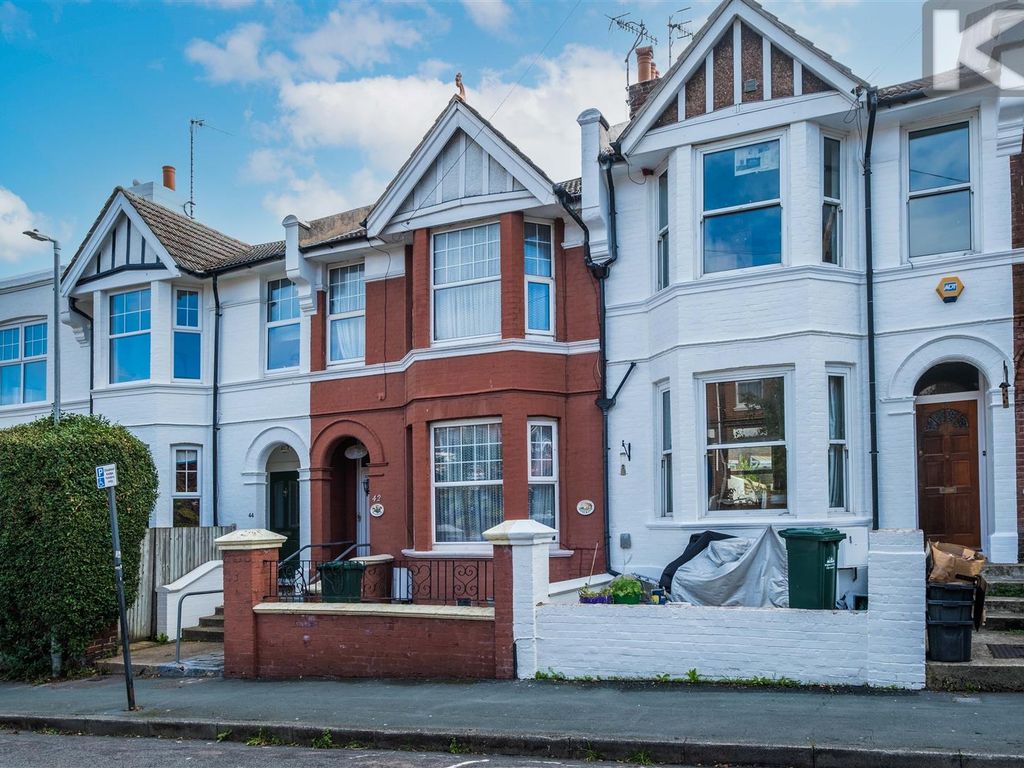3 bed terraced house for sale in De Montfort Road, Brighton BN2 Zoopla