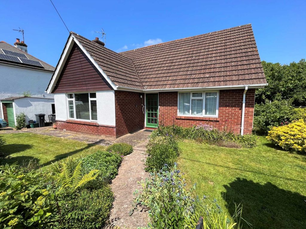 3 bed detached bungalow for sale in Holland Road, Exmouth EX8 Zoopla