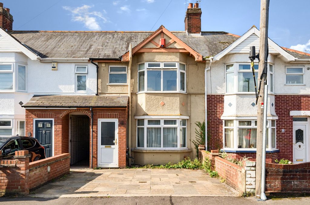 3 bed terraced house for sale in Boswell Road, Cowley, East Oxford OX4