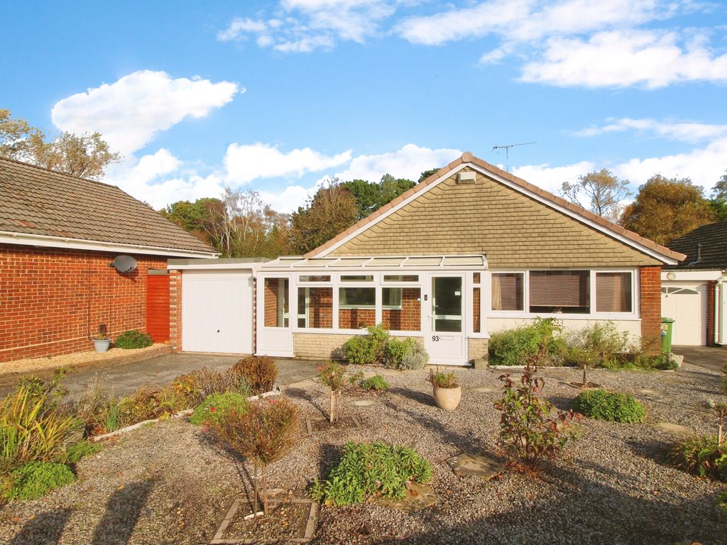 2 bed bungalow for sale in Bader Road, Poole BH17, £295,000 Zoopla