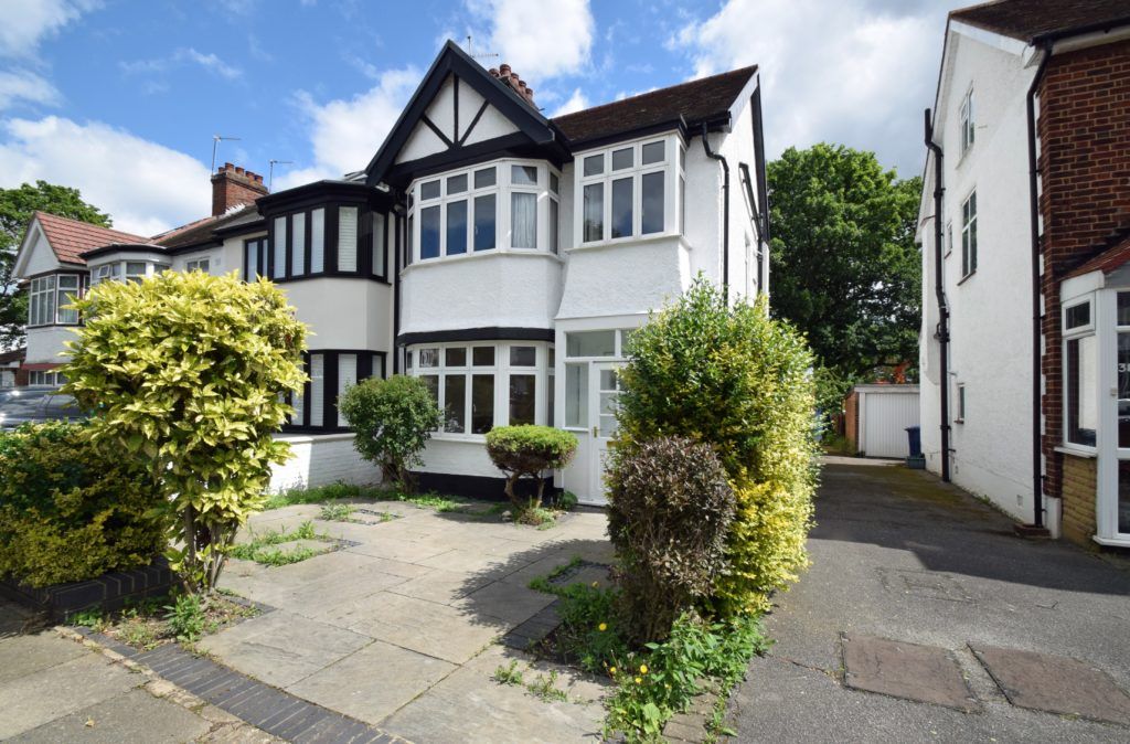 4 bed semidetached house for sale in Brentmead Gardens, West Twyford