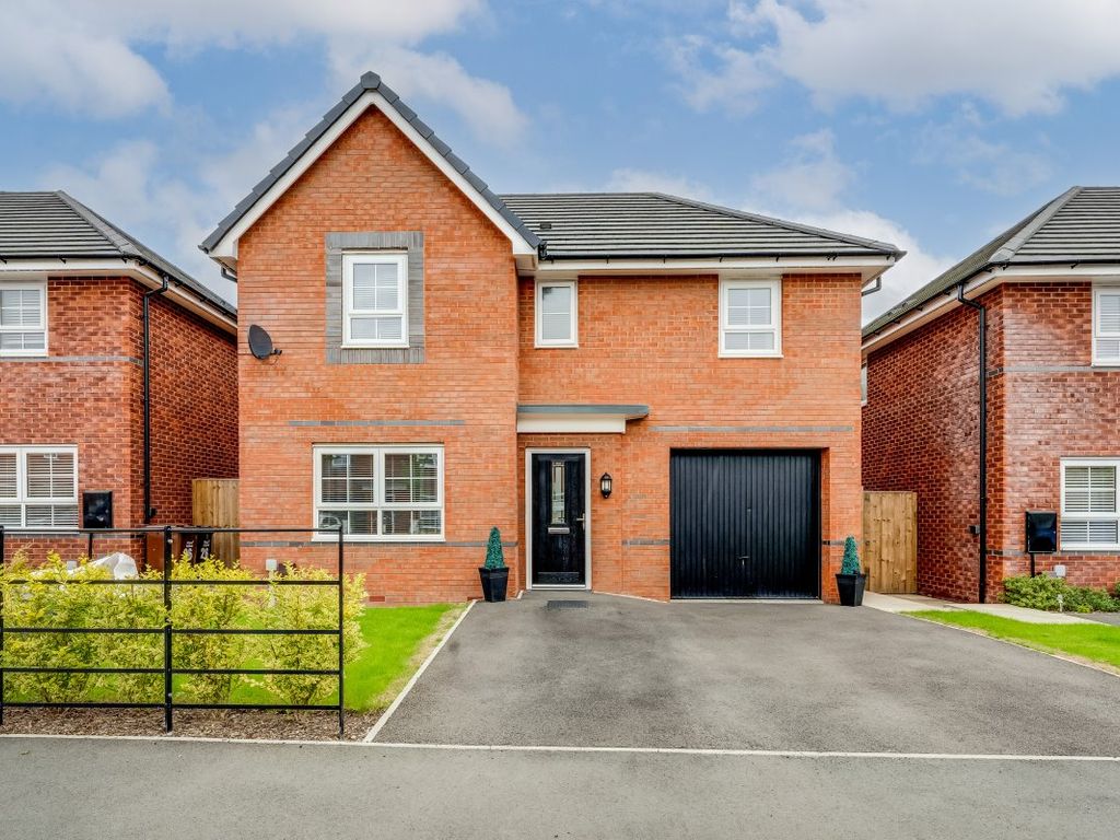 4 bed detached house for sale in Brookbridge Road, Ince, Wigan WN2, £