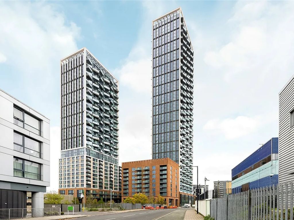 New home, 1 bed flat for sale in Portal Way, North Acton, London W3, £