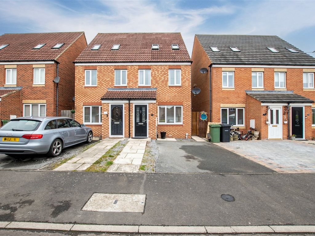 3 bed town house for sale in Whalton Grove, Ashington NE63 Zoopla