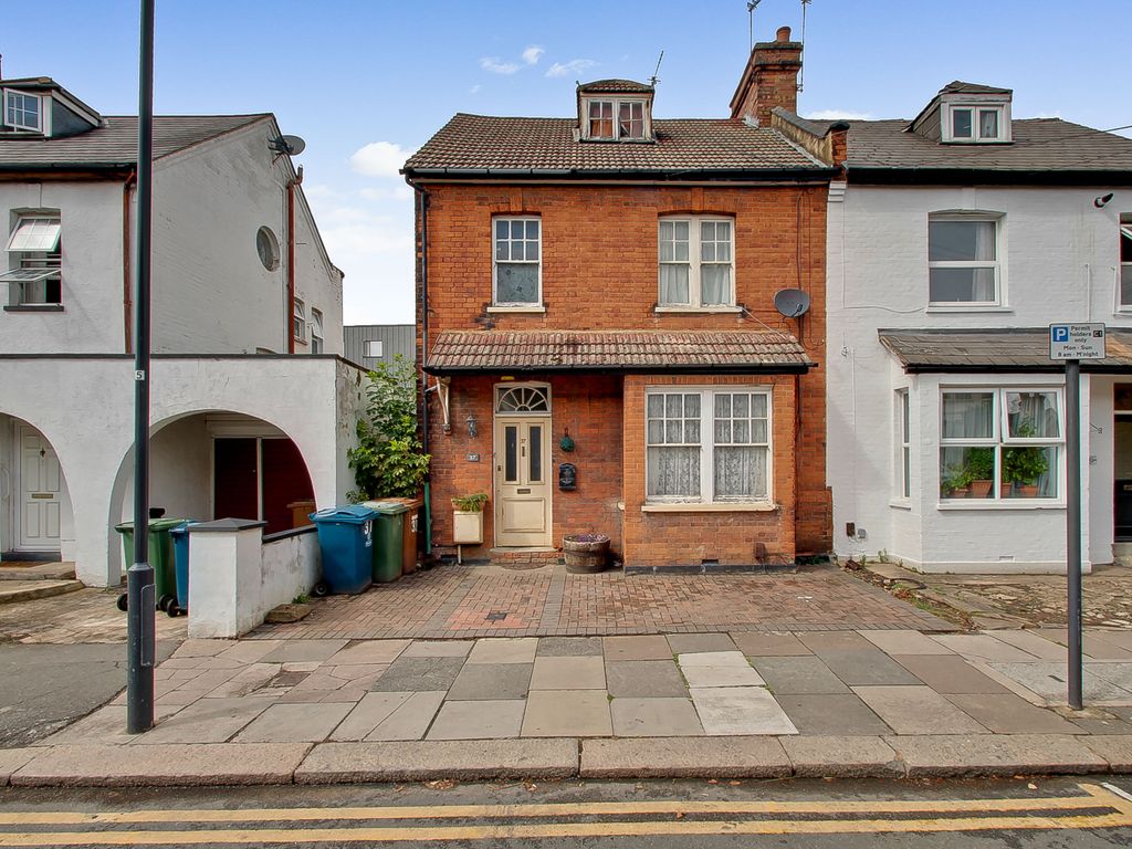 4 bed semidetached house for sale in Graham Road, Harrow HA3 Zoopla