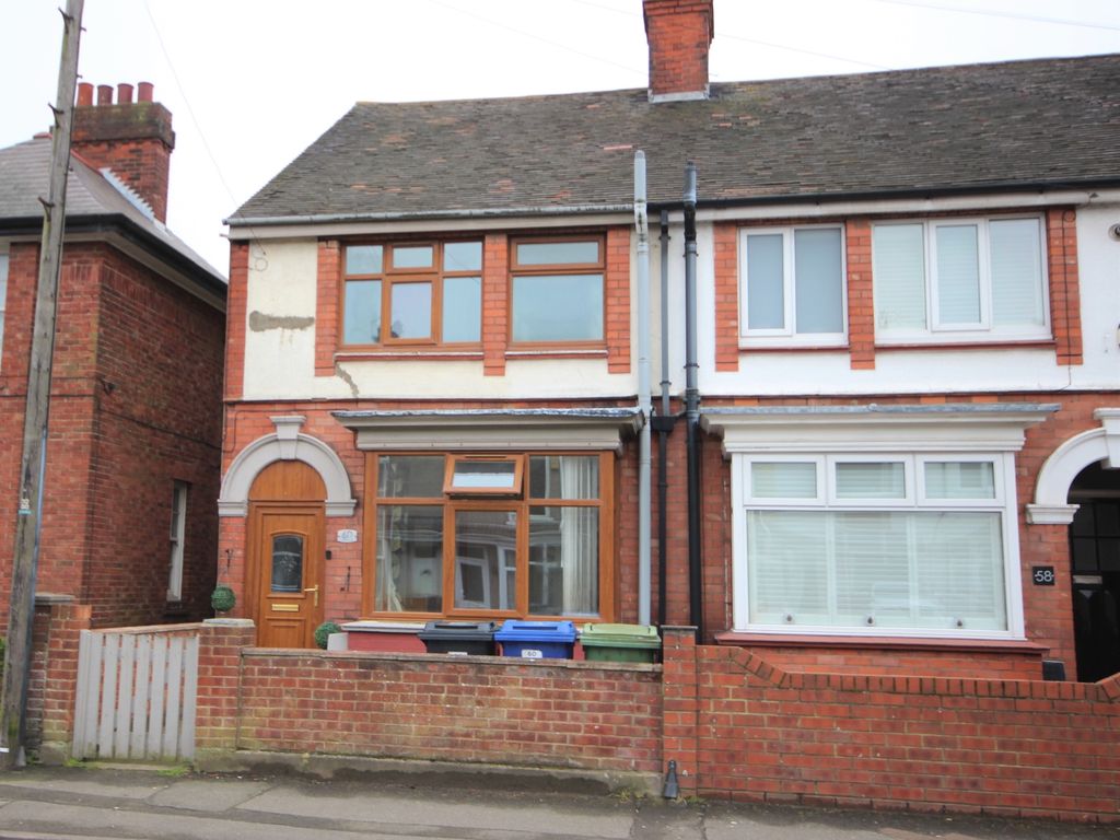 2 bed terraced house to rent in Poplar Road, Cleethorpes, Lincolnshire
