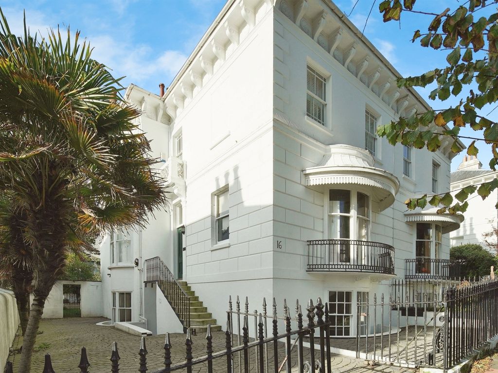 4 bed semidetached house for sale in Montpelier Villas, Brighton BN1
