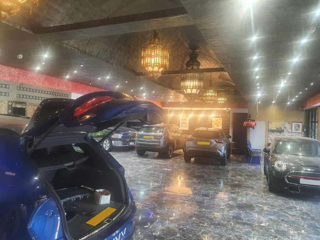 Parking/garage to let in Coronation Road, London NW10, £84,000 pa Zoopla