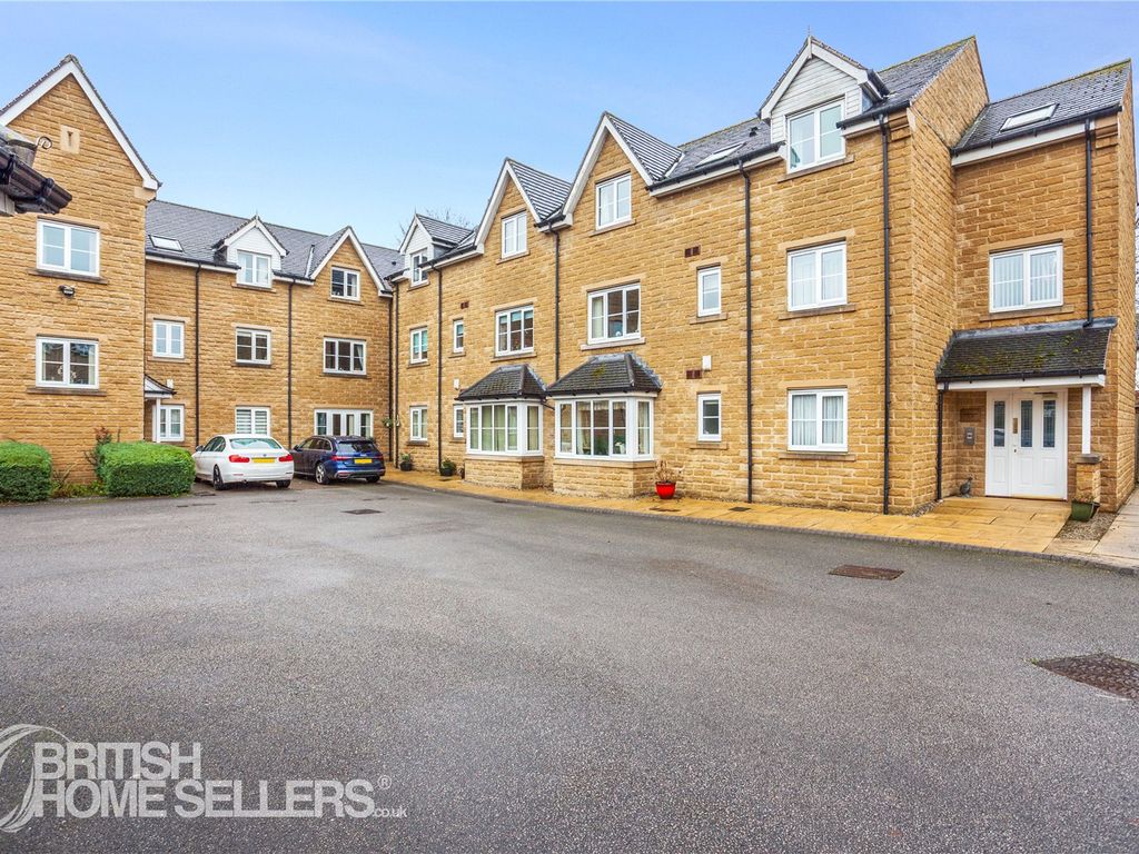 3 bed flat for sale in Farriers Court, Wetherby, West Yorkshire LS22, £