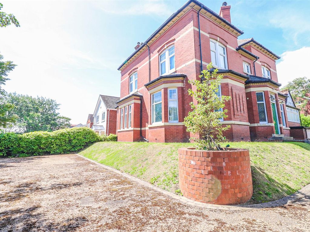 8 bed detached house for sale in Trafalgar Road, Birkdale, Southport