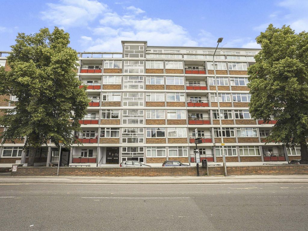 1 bed flat for sale in Rivermead, Wilford Lane, West Bridgford