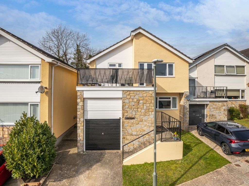 4 bed linkdetached house for sale in Warwick Close, Torquay TQ1 Zoopla