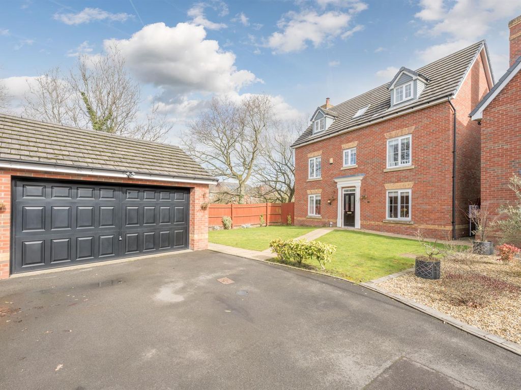 5 bed detached house for sale in Oaklands, Wombourne WV5 Zoopla