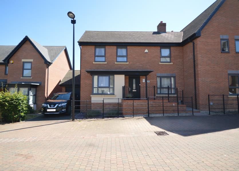3 bed semidetached house for sale in Duddell Street, Lawley Village
