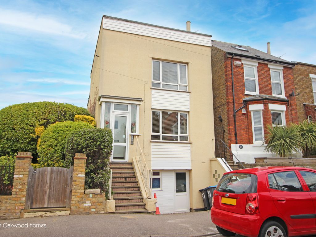 2 bed detached house for sale in Monkton Road, Minster, Ramsgate CT12 Zoopla
