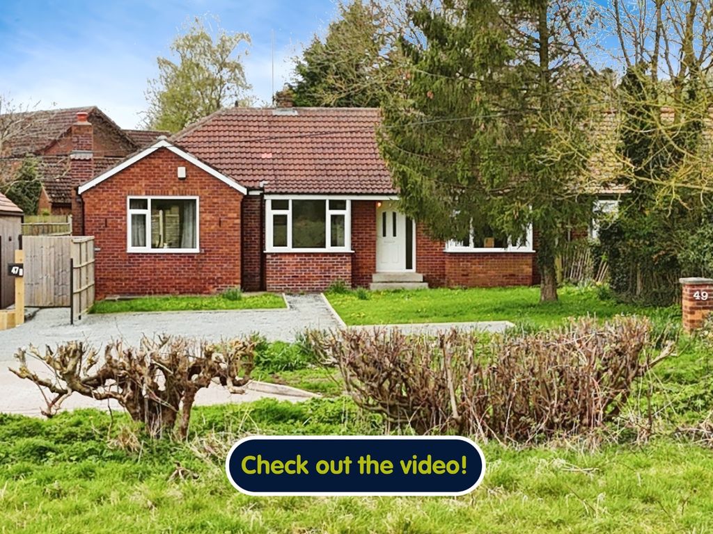 3 bed semidetached bungalow for sale in Little Wold Lane, South Cave
