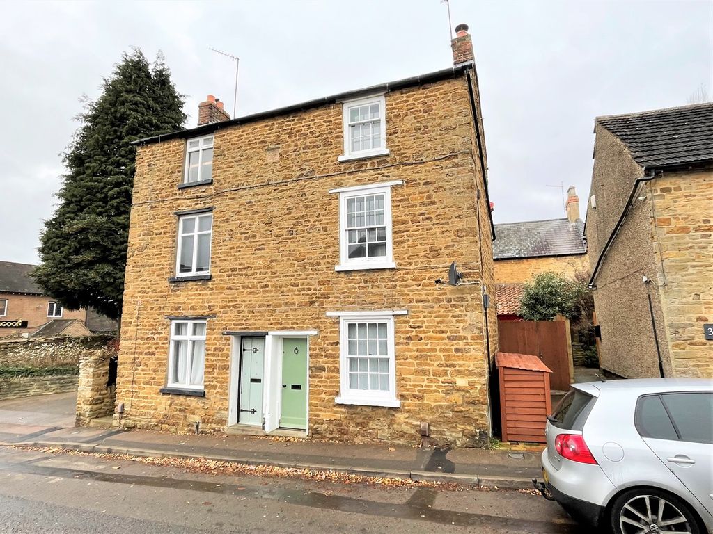 2 bed semidetached house for sale in High Street, Weston Favell, Northampton NN3 Zoopla
