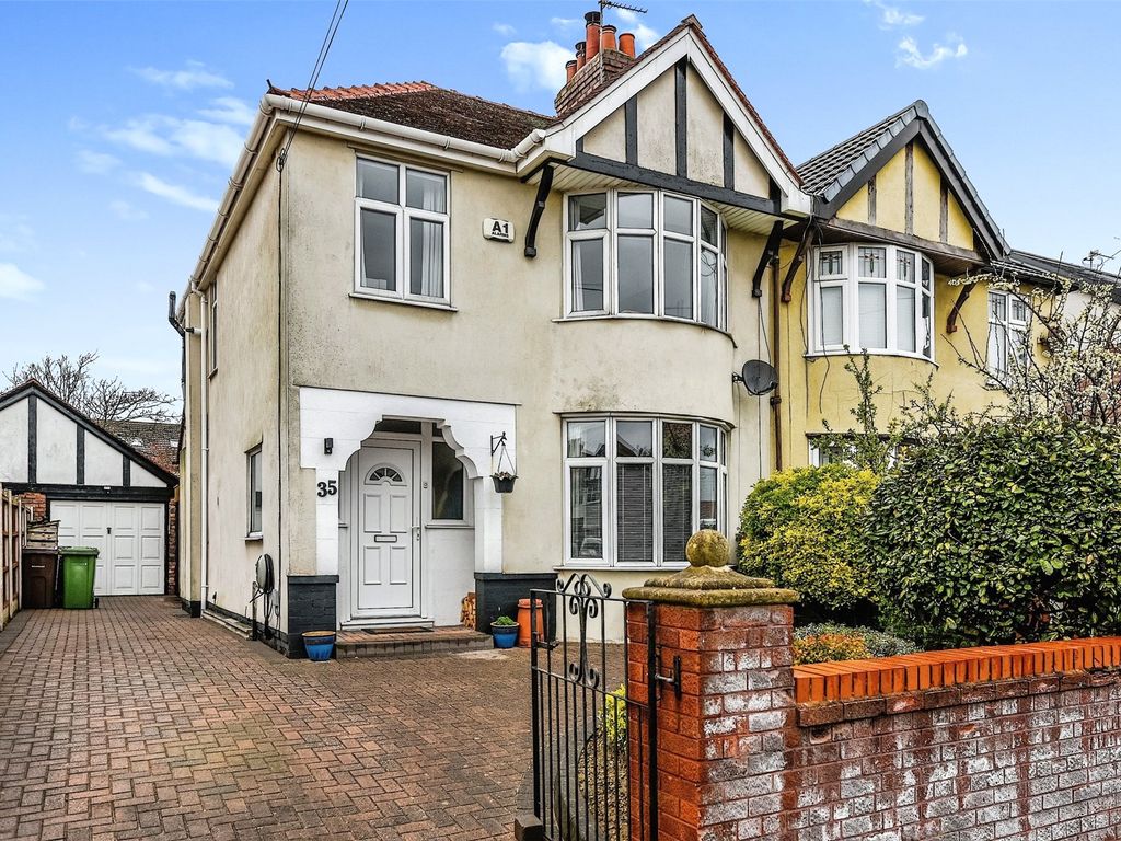 3 bed semidetached house for sale in Leopold Road, BrightonLeSands