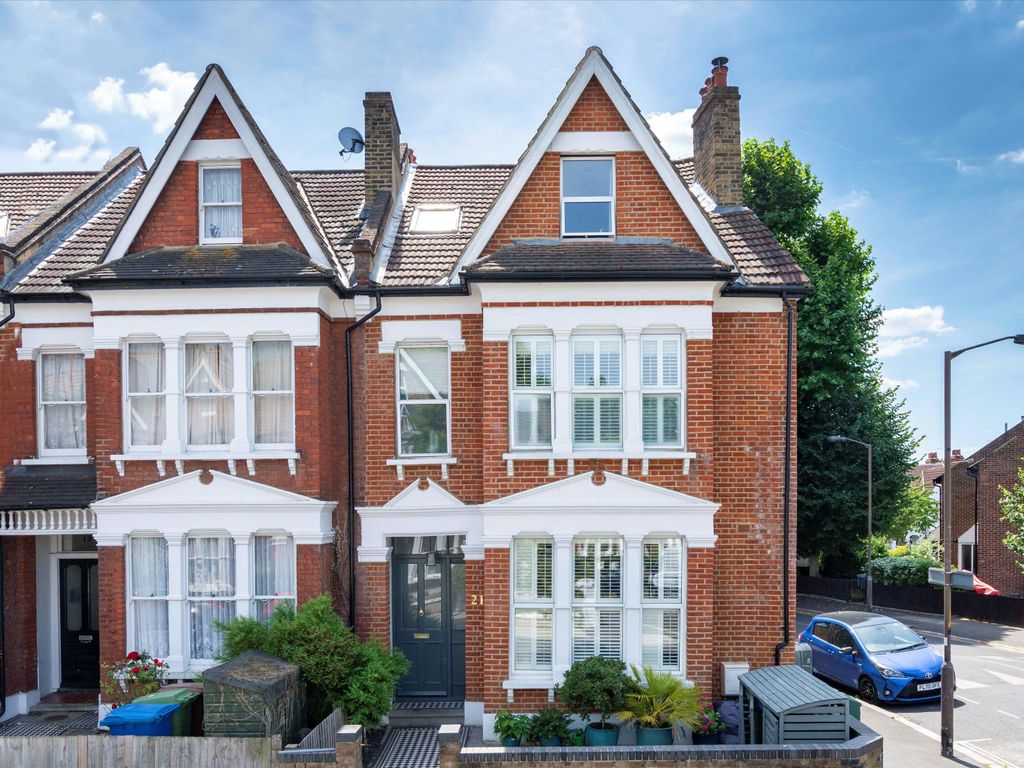 Wyneham Road, London SE24