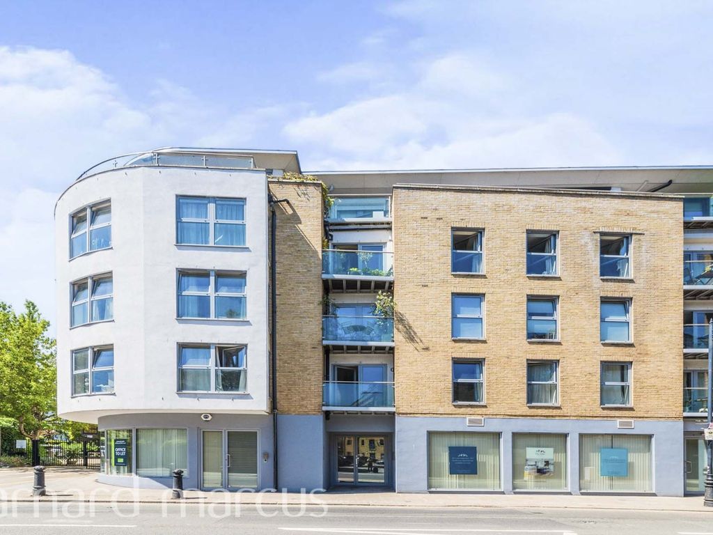 Battersea Square, London SW11  