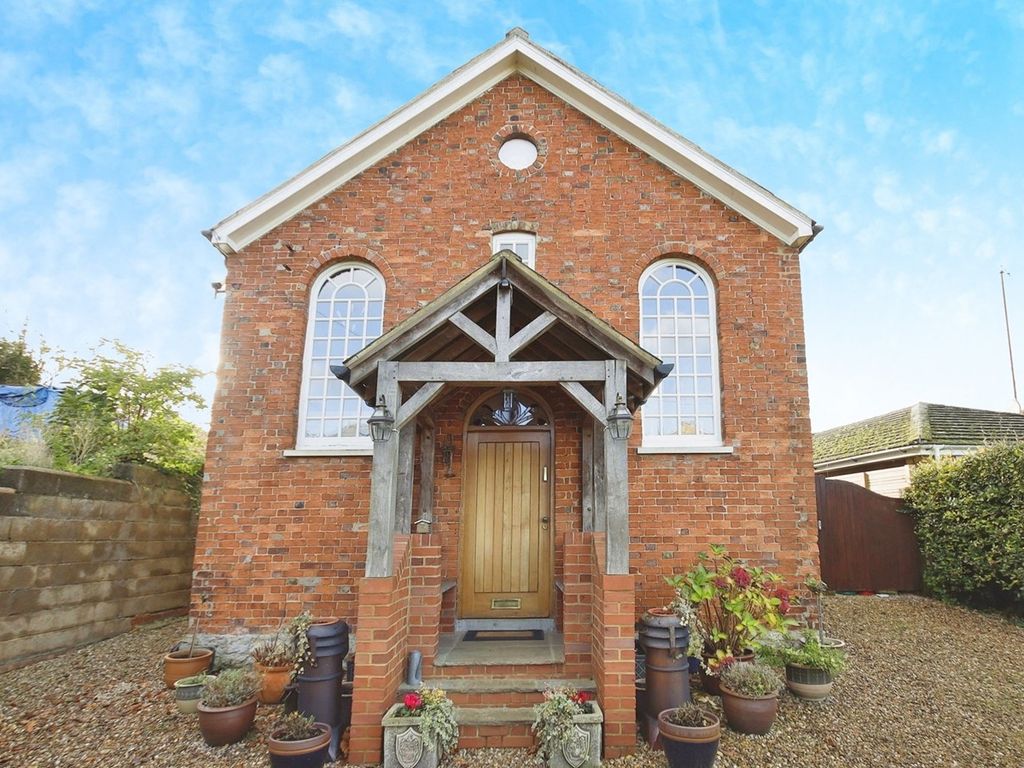 3 bed detached house for sale in Chapel Hill, Little Addington