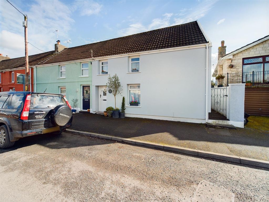 2 bed end terrace house for sale in Priory Street, Kidwelly SA17 Zoopla
